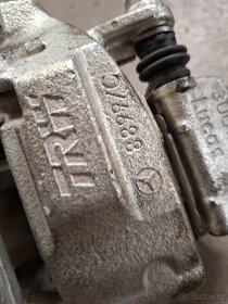 Mercedes C w203 nový brzdový třmen brzdič original mercedes - 2