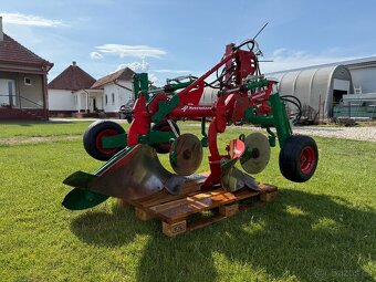 Pluh -Súťažný pluh Kverneland - 2