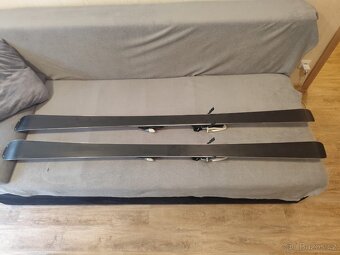 LYŽE 175 , BLIZZARD CRS s vázáním - 2