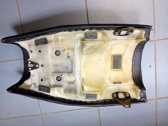 Honda XR 500 sedlo - 2