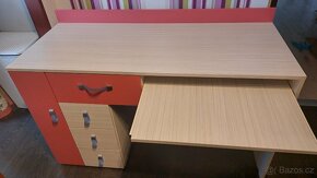 Dětský psací stůl - 2