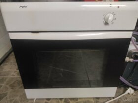 Vestavná trouba Mora - 2