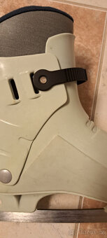 přezky na brusle - 2