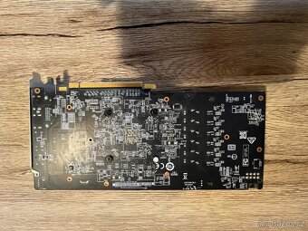 MSI Radeon RX 580 ARMOR 8G OC - 2