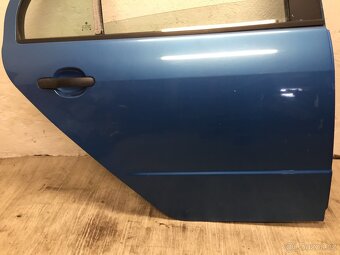 ŠKODA FABIA 1 1999-2007 - PRAVÉ ZADNÍ DVEŘE KOMPLETNÍ 9470 - 2