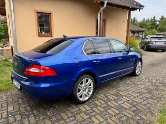Škoda Superb 2.0 TDI 4x4 DSG moc hezký - 2