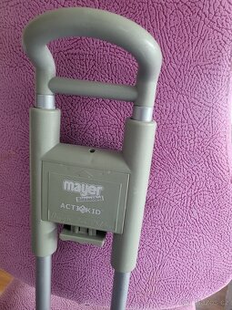 Prodám velmi kvalitní rostoucí židli Mayer - 2