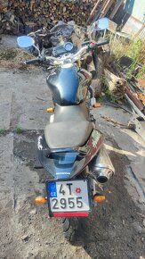 Honda CB 600 F Hornet - 2