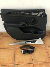 BMW X4 G02 M Paket – díly z levých předních dveří - 2