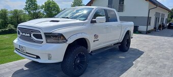 Dodge Ram 1500 - 2