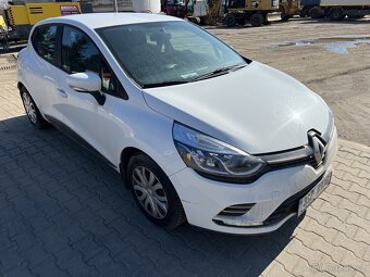 Renault Clio 1.2i rok 2017 najeto 43tis.km - 2