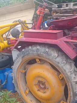 Prodám traktor RS-09 4valec - 2