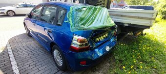 Honda Civic 7g na dily nebo opravu - 2