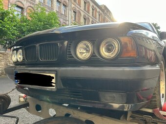 Bmw e34 komplet na dily - 2