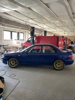 Subaru Impreza 555 - 2