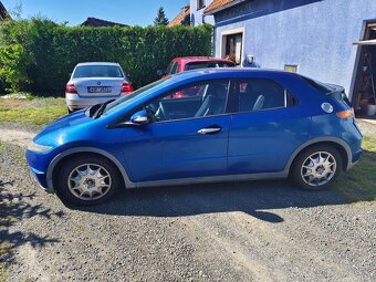 Honda Civic 1.4 - 2