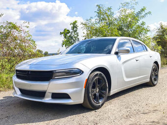 Dodge Charger SXT 3,6 V6 Pentastar, rok 2020, DPH - 2