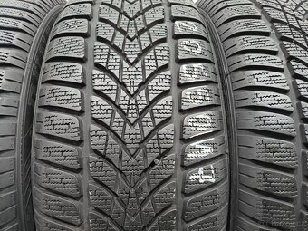 Zimní pneu 205/50/17 Dunlop - 2
