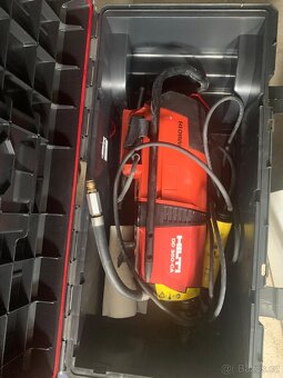 Vrtačka Hilti  na jádrové vrtaní - 2