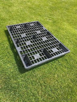 Plastové palety - 2