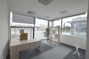 Pronájem kancelářských prostor 28 m², Havířov - 2