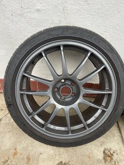 OZ Racing superleggera 8jx r18  5x100 - 2