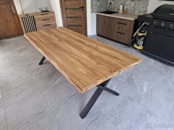 Dubový masivní stůl 200x100 cm - 2
