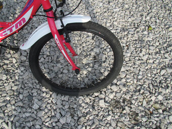 Dívčí kolo 20 - 2