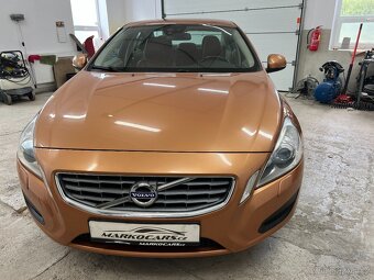 Volvo S60 2.0D 120KW AUTOMAT KŮŽE TOP 1.MAJITEL+SADA KOL - 2