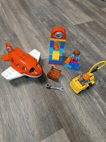 Lego Duplo Letiště a letadlo - 2