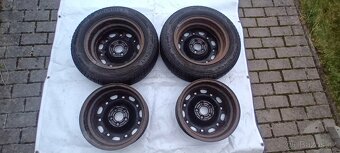 Prodám 4ks plechové disky fabia 5jx14 h2 rozteč 5x100 et 35 - 2