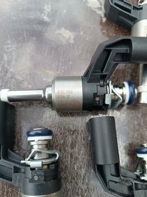 Prodám vstřikovače 03C906036E - 2