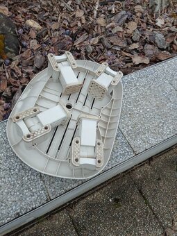 Sedátko do vířivky - 2