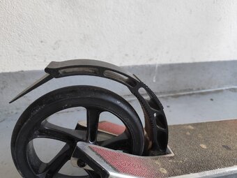 Dětská koloběžka - 2