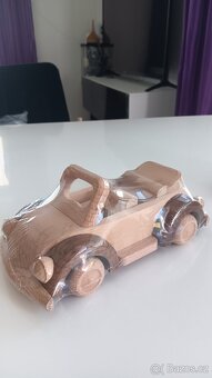 Dřevěné auto Brouk - 2