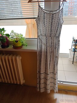 Šaty na léto,dlouhé nové 250kč M-L velikost - 2