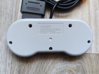 ovladač Super Nintendo (1) - 2