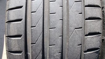 Letní pneu 225/40/18 Falken - 2