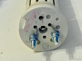 Topné těleso 2,2 kW + termostat - 2
