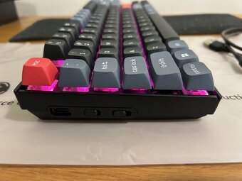 Mechanická klávesnice Keychron K8 PRO - 2