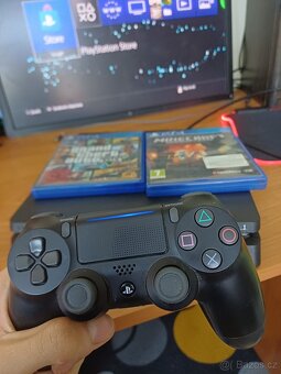 PS4 Slim - 2