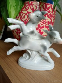 Porcelánová soška -Walendorf, značená, vel. 13 cm x 13 cm - 2
