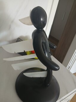 Stojan na noze - 2
