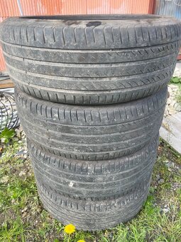 Prodám PIRELLI 215/50 R18 - 2