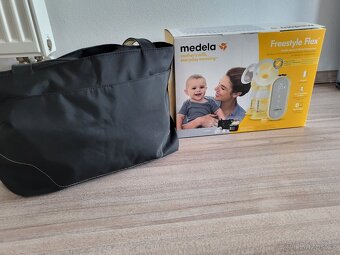 Odsávačka mléka Medela - 2