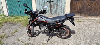 Suzuki 125 - 2