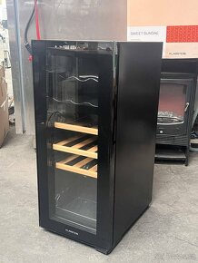 Vinoteka Bovella 18 Duo, dvouzónová. Záruka - 2