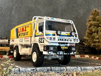 ŠKODA LIAZ/ TATRA predam zberatelske modely. Mierka 1:43. - 2