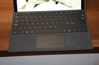 Microsoft Surface PRO 5 i5/8GB/SSD 256GB/záruka - 2