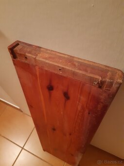 Nášlapy -  schodnice - modřín - 2